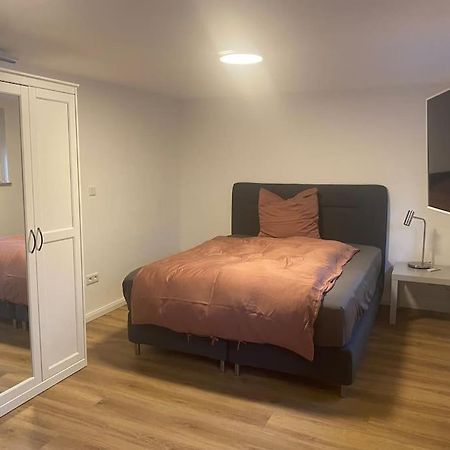Klein Aber Oho! Neues Apartment In Stadt- Und Fuldanaehe Kassel Ngoại thất bức ảnh