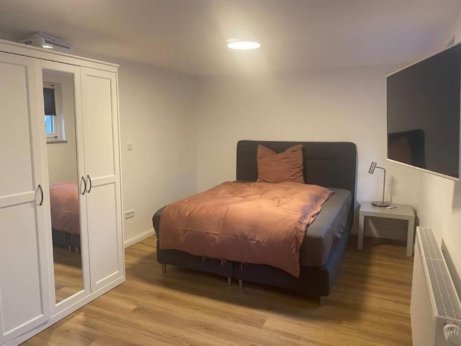 Klein Aber Oho! Neues Apartment In Stadt- Und Fuldanaehe Kassel Ngoại thất bức ảnh